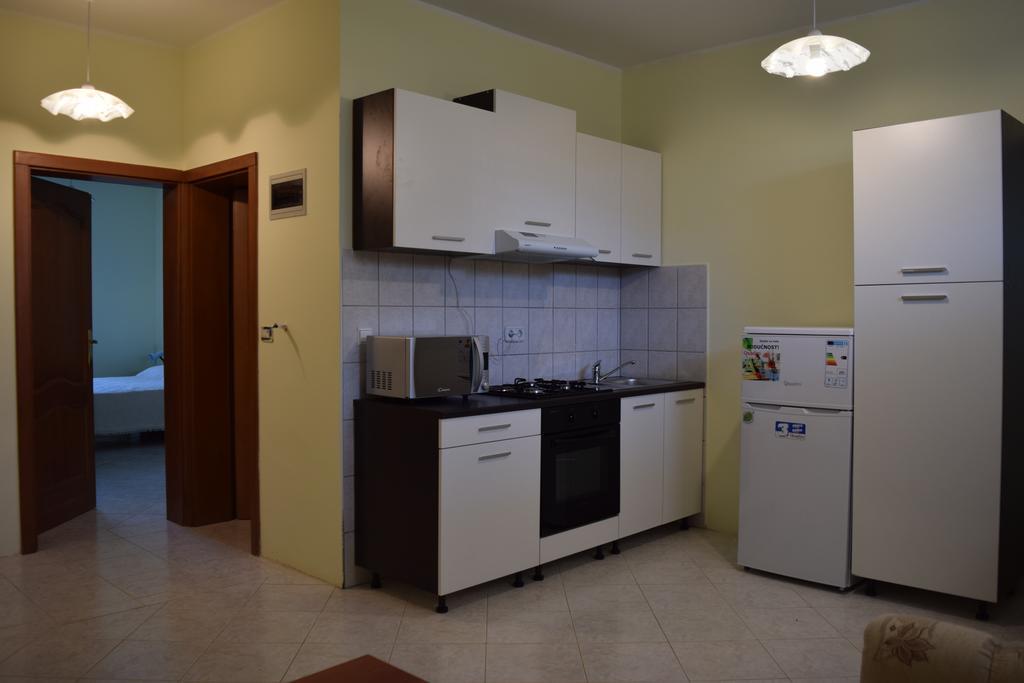 Apartment Vera Štinjan Exterior foto